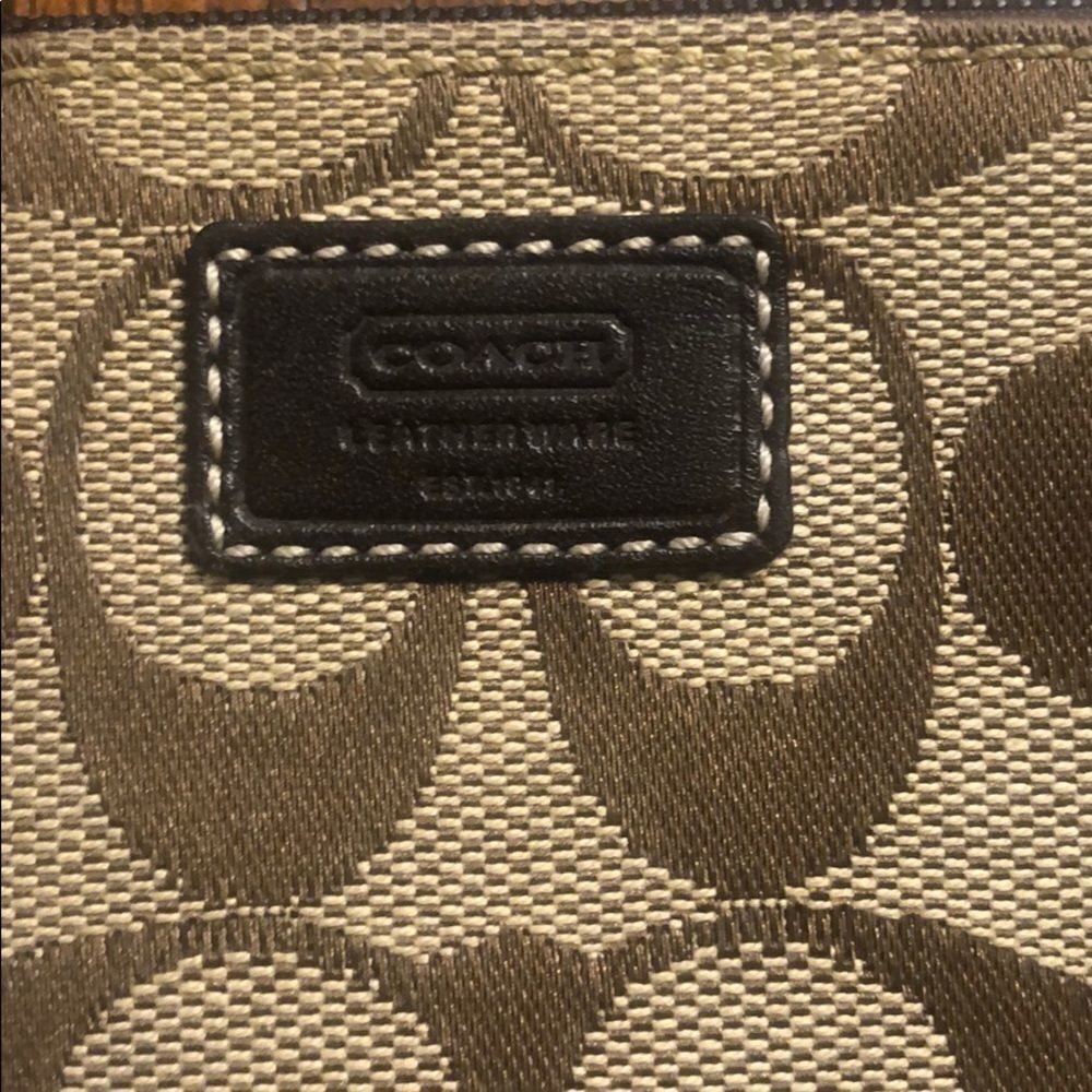 Coach coin purse (500) - Picture 2 of 3
